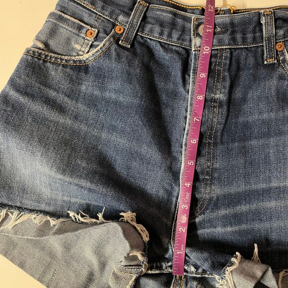 Vintage Levi’s 501 Distressed Dark Wash Cut Off Denim Shorts 27-28” Waist GUC - Picture 6 of 11